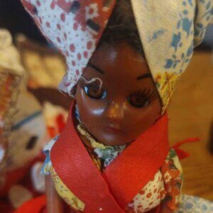 Vintage Sleepy Eyed New Orleans Souvenir Doll With Basket